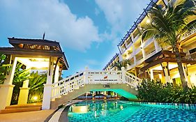 Kata Sea Breeze Resort - Sha Plus